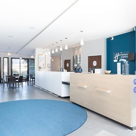 Holiday Inn Express - Marseille Airport, An Ihg Hotel Vitrolles  Luaran gambar